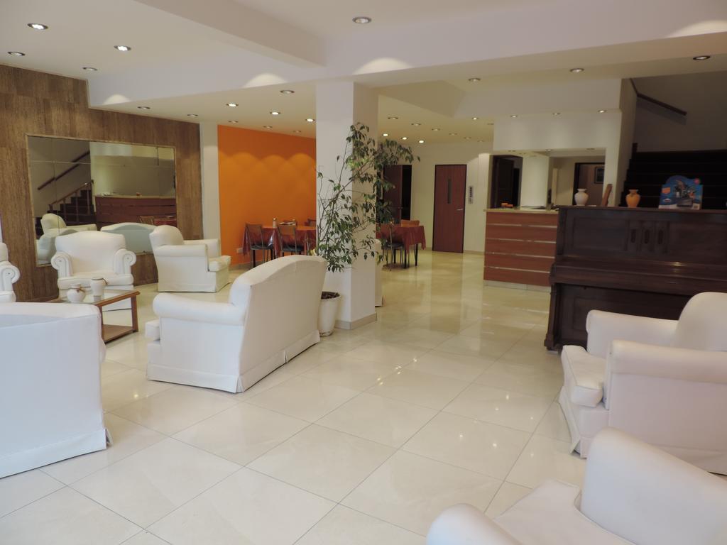 Baloo Hotel มาร์เดลปลาตา ภายนอก รูปภาพ